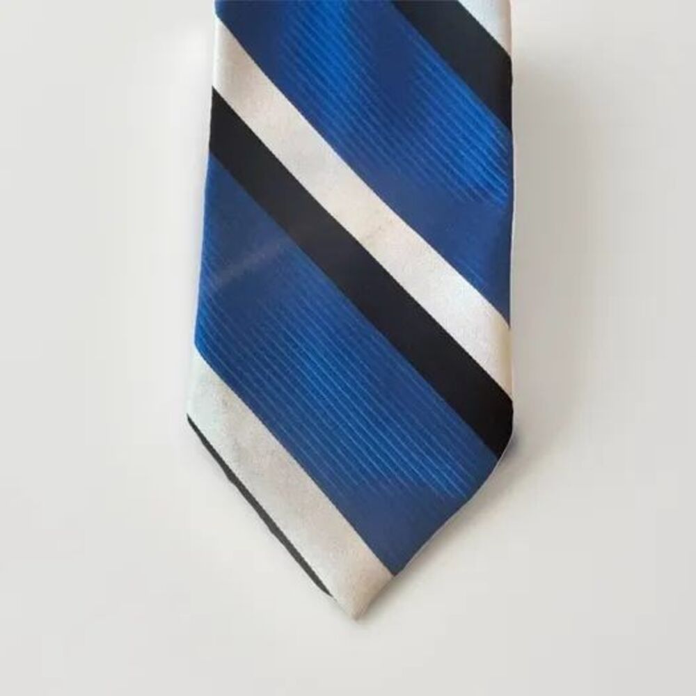 Rare Vintage Sullivans Mens Shop Ribbed Tie, Blue & White Striped - Waukesha